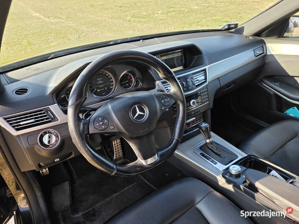 Na sprzedaż Mercedes w212 AVANTGARDE 250 elektrochrom. lusterko wst. Klasa E