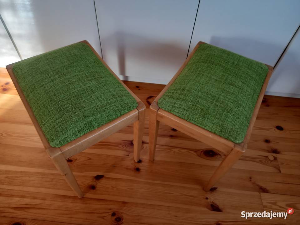 Stare taborety stołki podnóżki na sprężynach PRL sprzedam