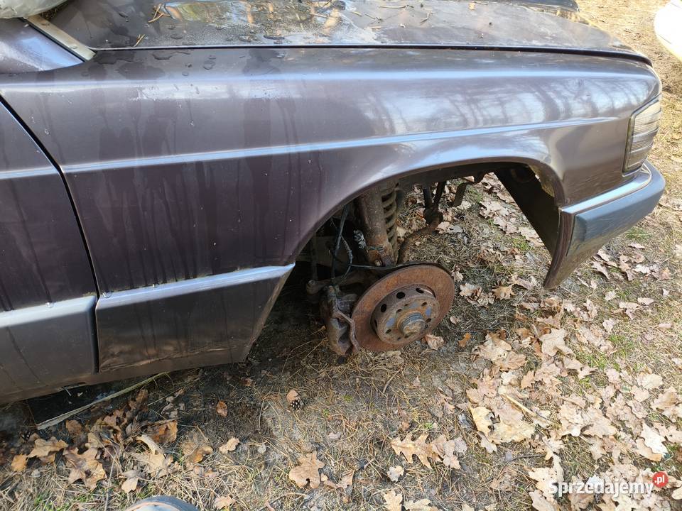 Mercedes 190 W201 błotnik lewy prawy kolor 481 Skarżysko-Kamienna
