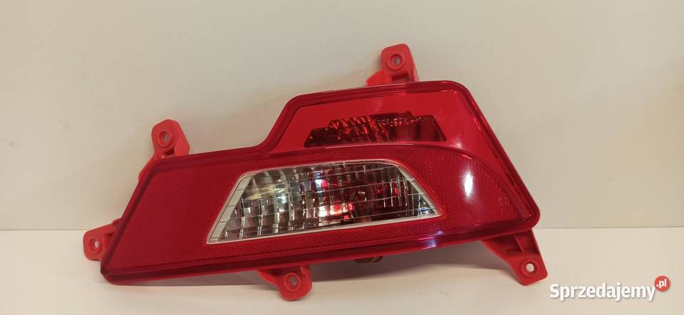 BAYON LAMPA PRAWY TYŁ W ZDERZAK 92405Q0520