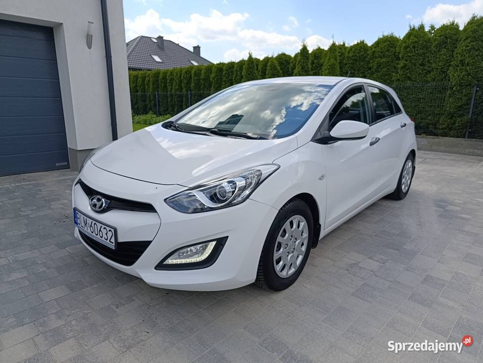 Hyundai i30 benzyna manualna sprzedam