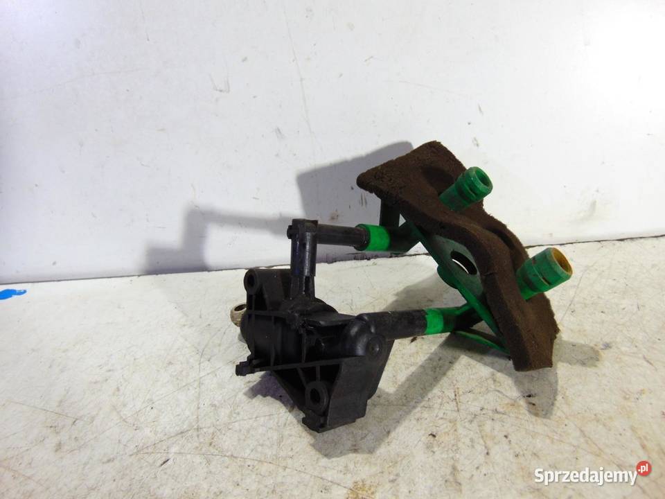 POMPKA SPRZĘGŁA FORD FOCUS MK1 16 16V Części samochodowe