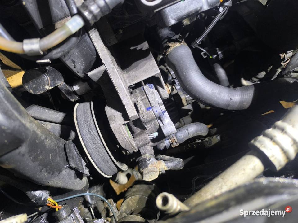 Sprzedam części do golfa 4 kombi Rok produkcji 2004 Piotrówka