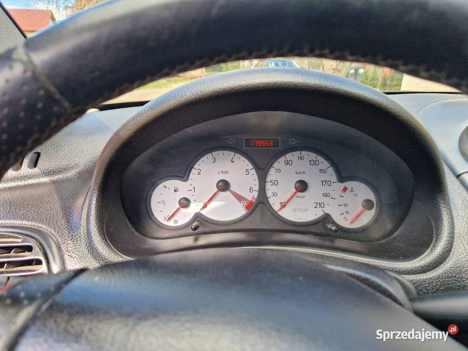 Peugeot 206 14 benzyna 2005r taniosprawny Rok produkcji 2005 Siedlce