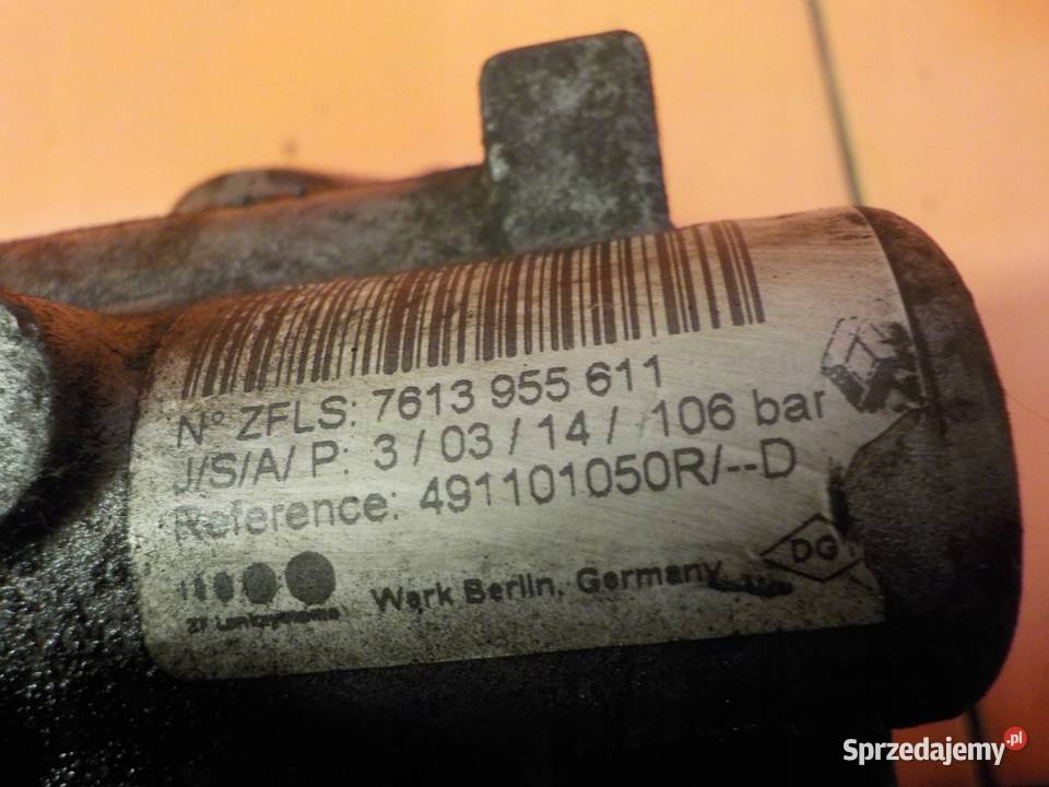 TRAFIC VIVARO 20 DCI 14r 114 M9R630 pompa mazowieckie Suków sprzedam