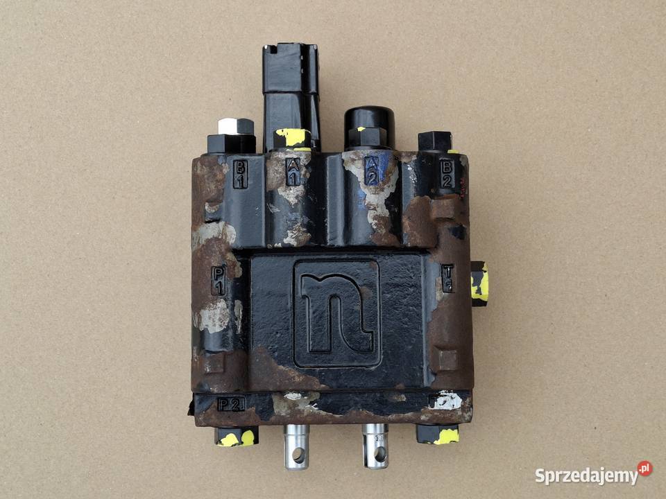 HOLLAND ŁADOWARKA CZOŁOWA ZAWÓR STERUJĄCY NORD Pozostałe Bieleń