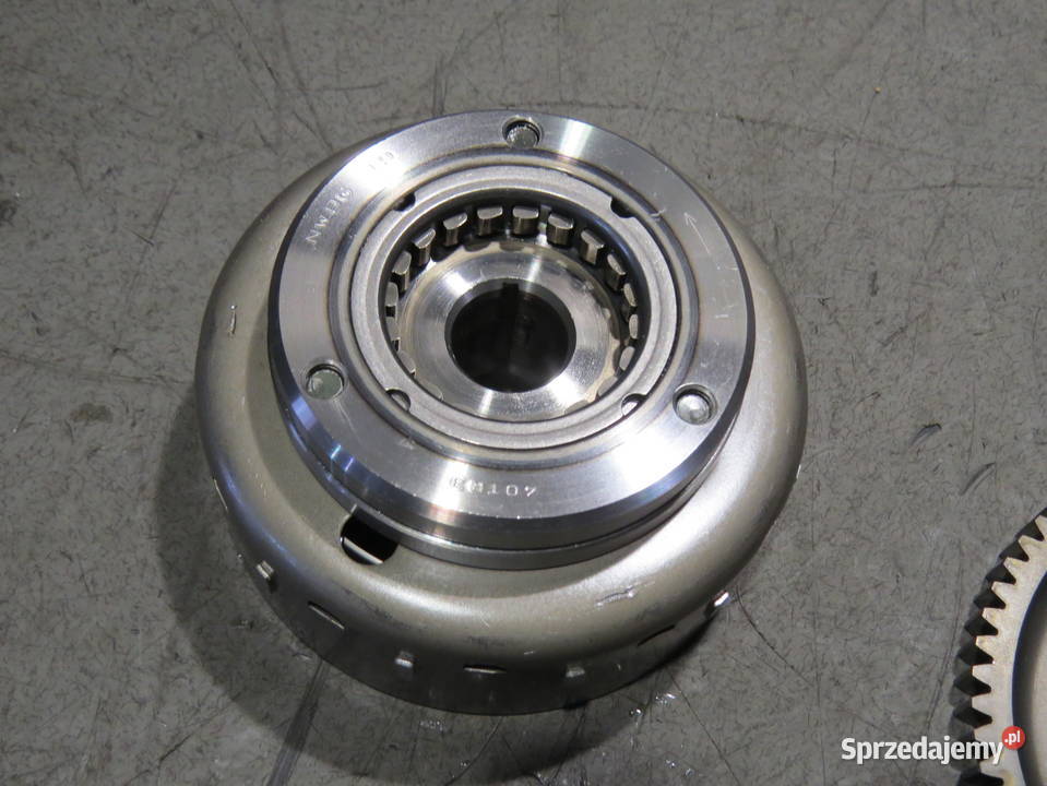 SUZUKI BURGMAN K7 125 150 200 MAGNETO Łódź