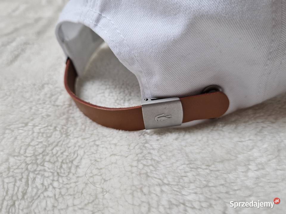 Nowa biała czapka z daszkiem Lacoste z metką małopolskie