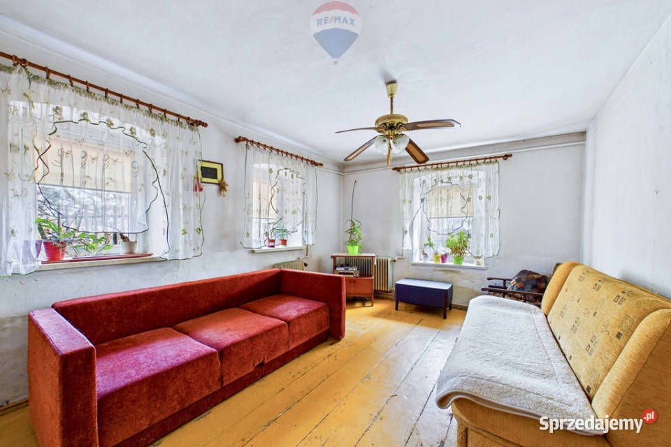 Dom z dużą działką i budynkami gospodarczymi Stary Łom sprzedam