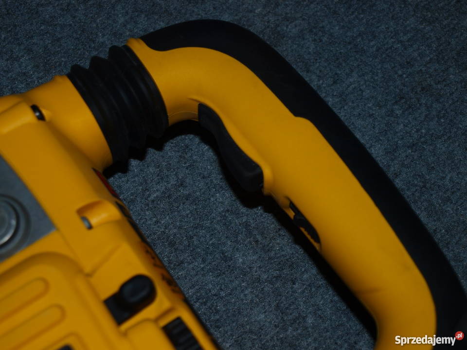 NOWA Młotowiertarka DeWalt D25603 Zwoleń