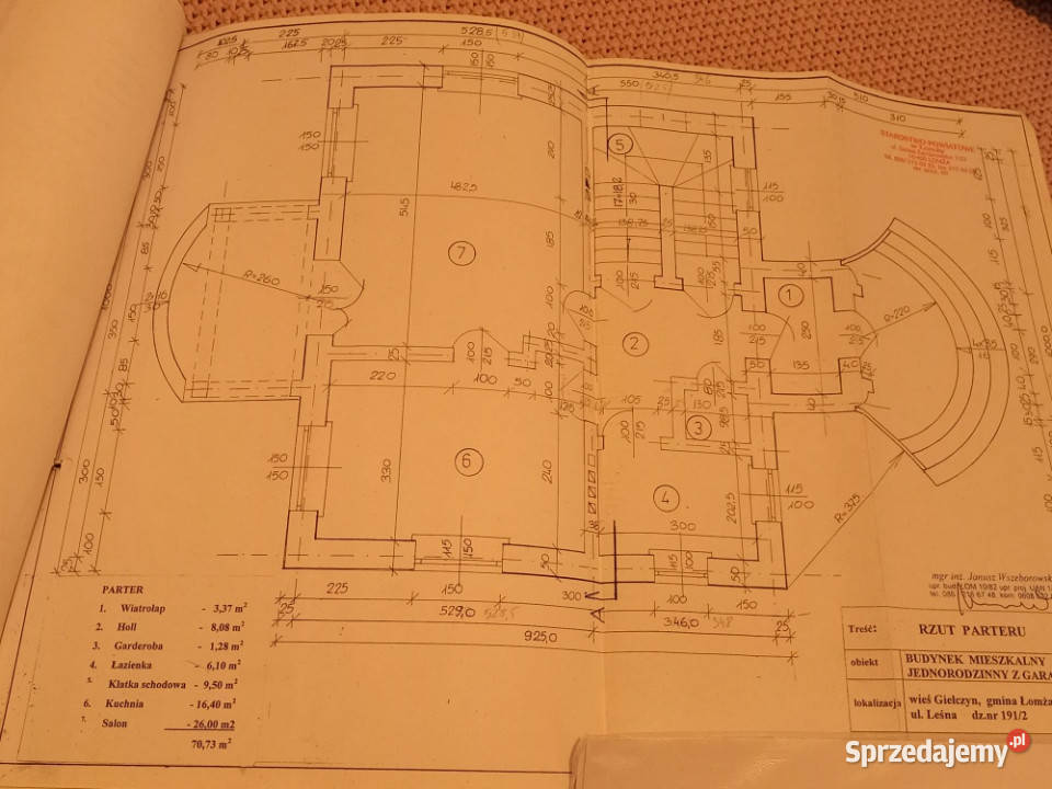 Dom z działką Giełczyn