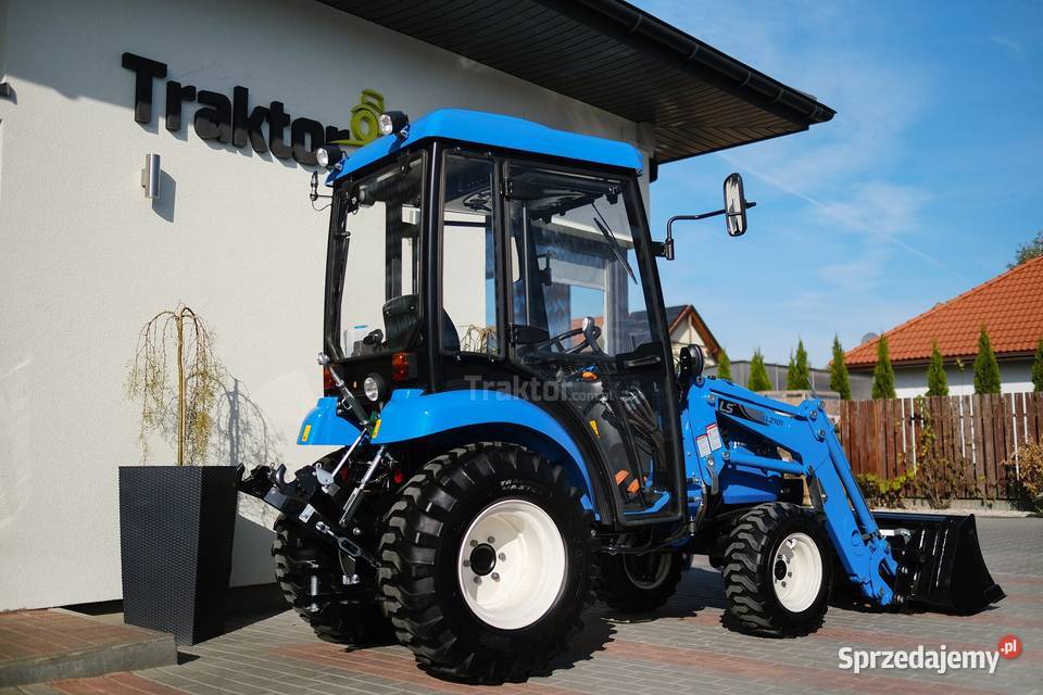 LS Tractor XJ25 HST 4x4 244 IND CAB ładowacz Tajęcina