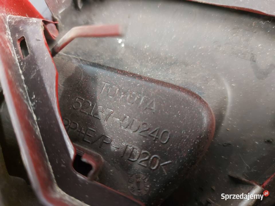 TOYOTA YARIS III P13 zderzak przód osobowe Kielce