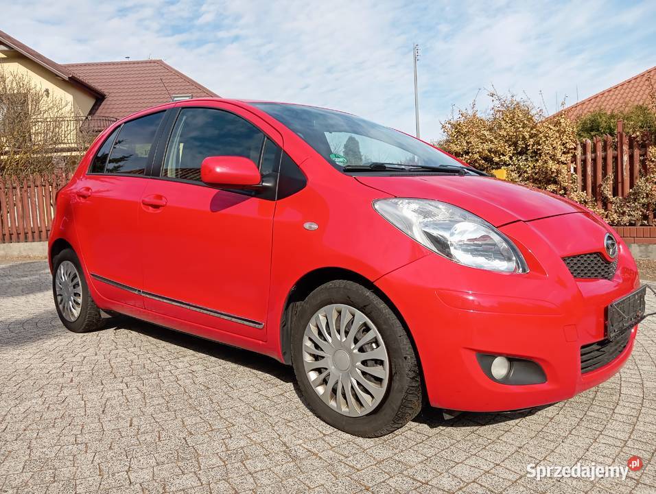 TOYOTA YARIS SUBARU TREZIA 13 2011 ASR (kontrola trakcji) Ostrołęka