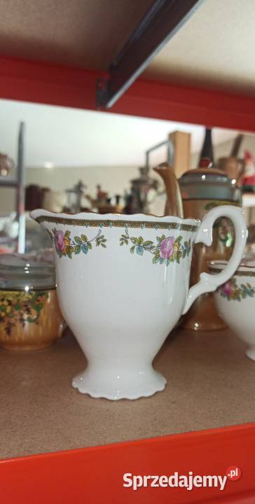 Filiżanka z talerzykiem deserowym
Made in Porcelana i szkło Gdańsk sprzedam