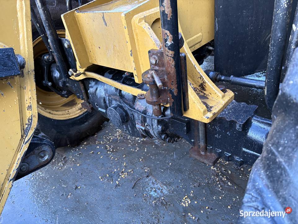 Ładowarka teleskopowa caterpillar podkarpackie Morawsko