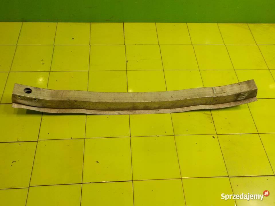 AUDI A3 8P II 18 TFSI 07r HB 5D belka zderzaka mazowieckie Suków