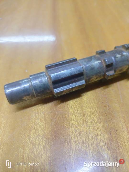 Wałek pośredni WSK WFM 125 Pozostałe Łubno