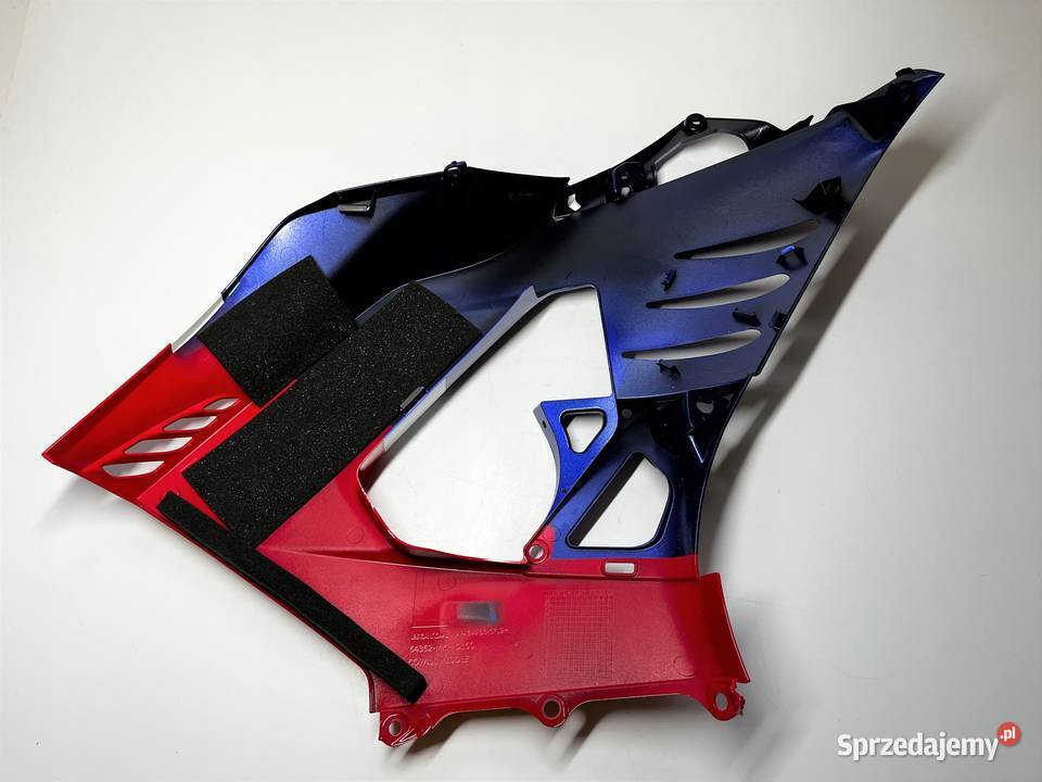HONDA CBR 1000 RR SC82 20 Owiewka Bok Boczek L