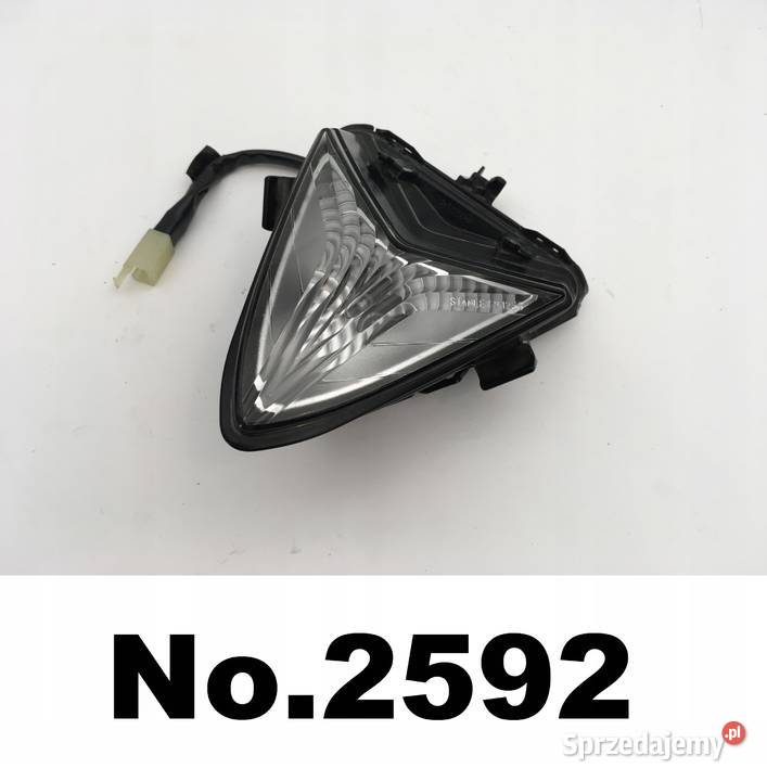 YAMAHA YZFR3 YZF R3 Lampa postojowa przód wielkopolskie sprzedam