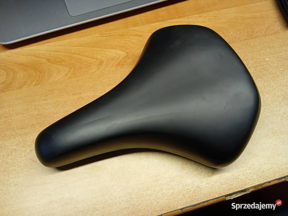 Siodełko Selle Royal Esenzza