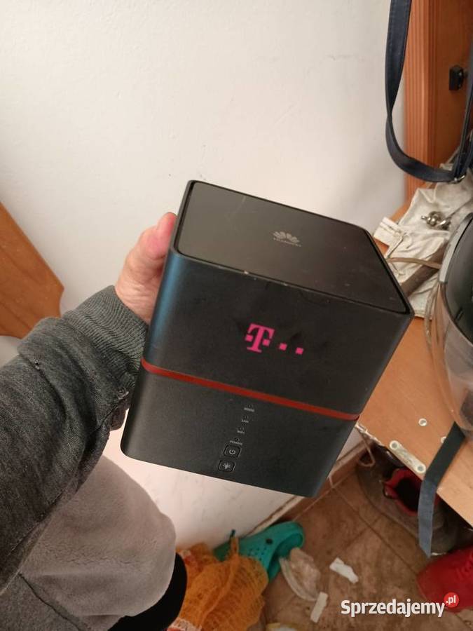 Sprzedam router Huawei Pęplino