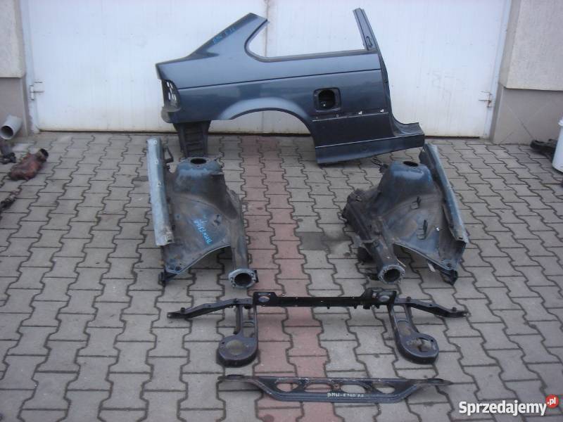 BMW E36 COMPACT PAS PRZEDNI PODŁUŻNICA LEWA Rok produkcji 1995 Karoseria Nowy Dwór Gdański