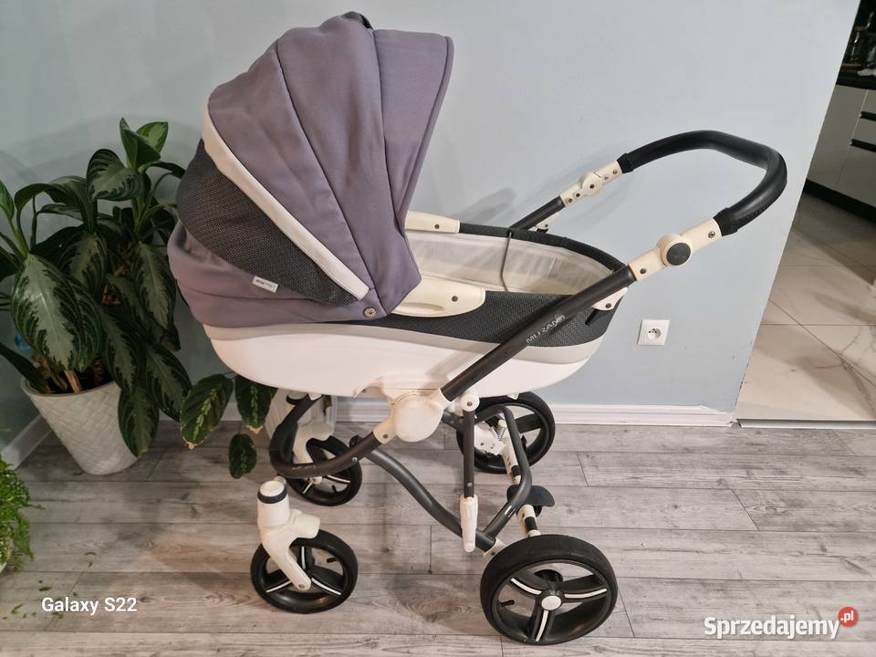 Sprzedam spacerówke mazowieckie Zwola