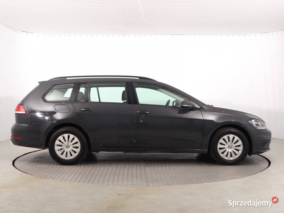 VW Golf 10 TSI system Start-Stop Katowice