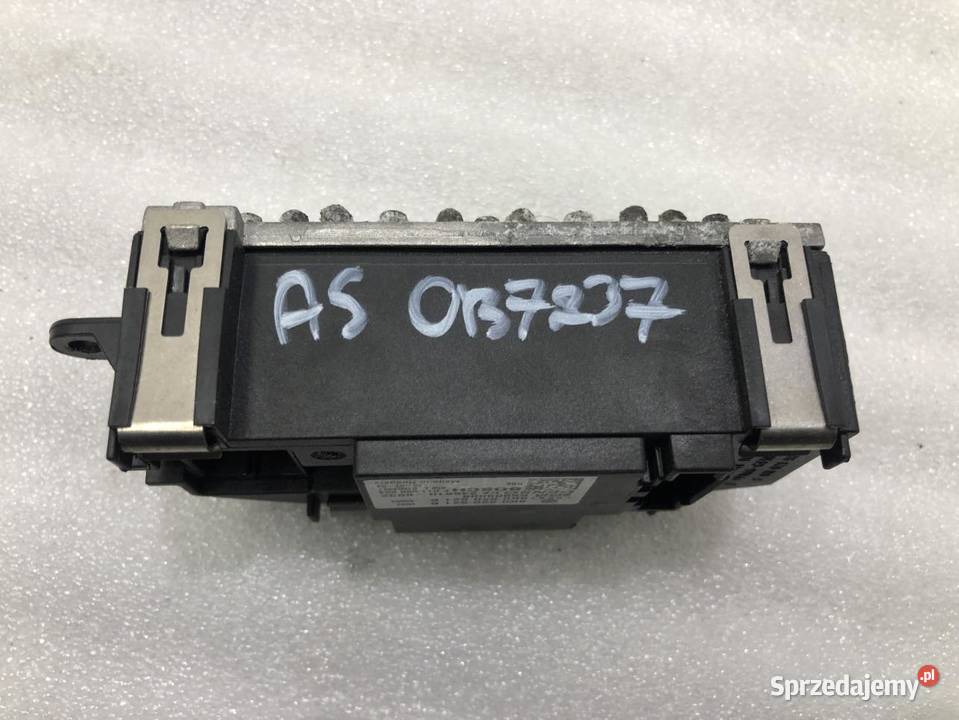 REZYSTOR OPORNICA AUDI A5 8T 8K0820521B Rezystory dmuchaw