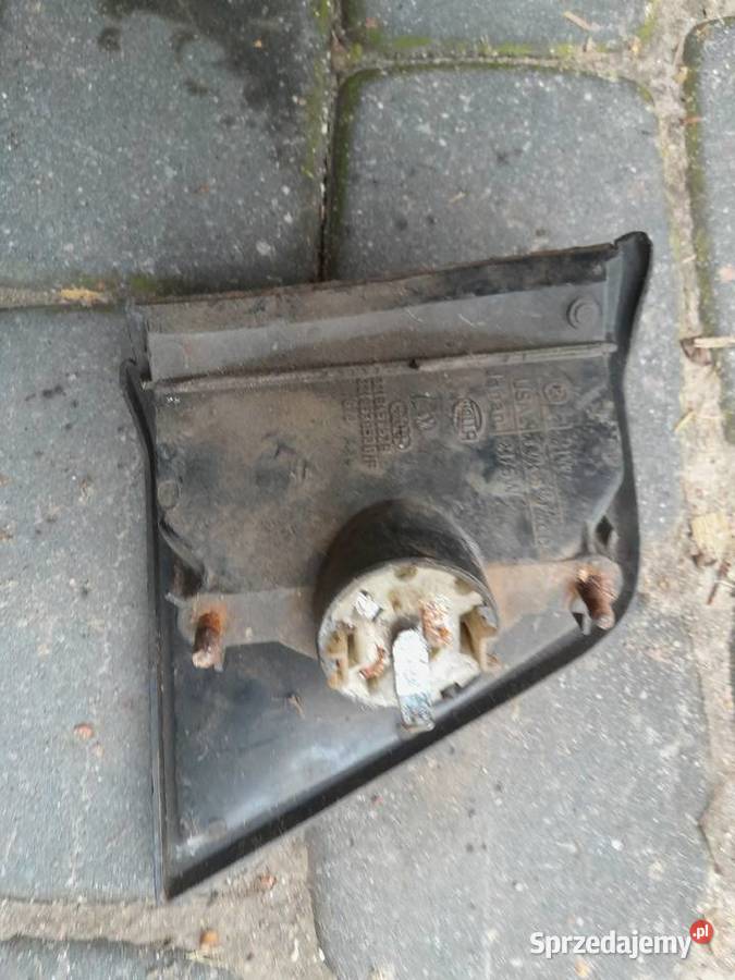 Lampa kierunkowskaz passat b1 Rok produkcji 1978 Łomża sprzedam