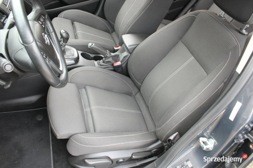 Opel Astra Bezwypadkowy bogate gniazdo AUX