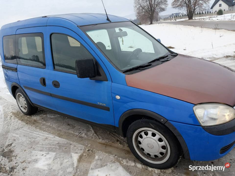 Opel combo 16bgaz Bieliny