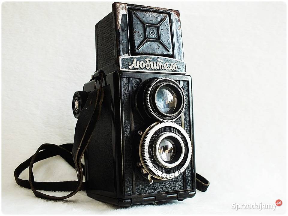 Lubitel I rosyjski aparat TLR kamera z 1950 roku Żary