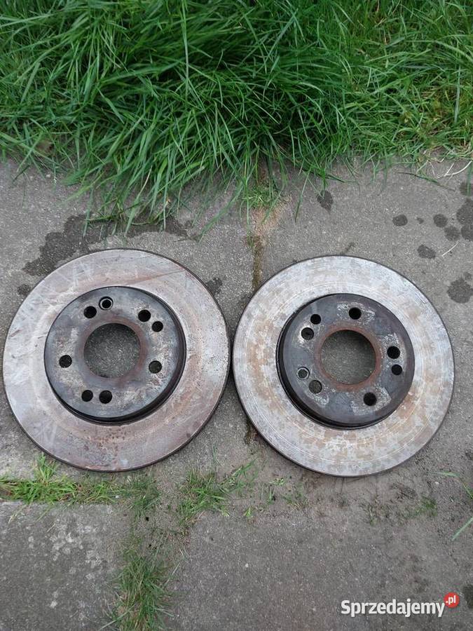 Komplet tarcz W124 przednie 2 sprawne Dąbrowa Górnicza
