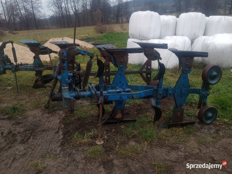 Pługi 2 skibowe obrotowe Huta Nowa