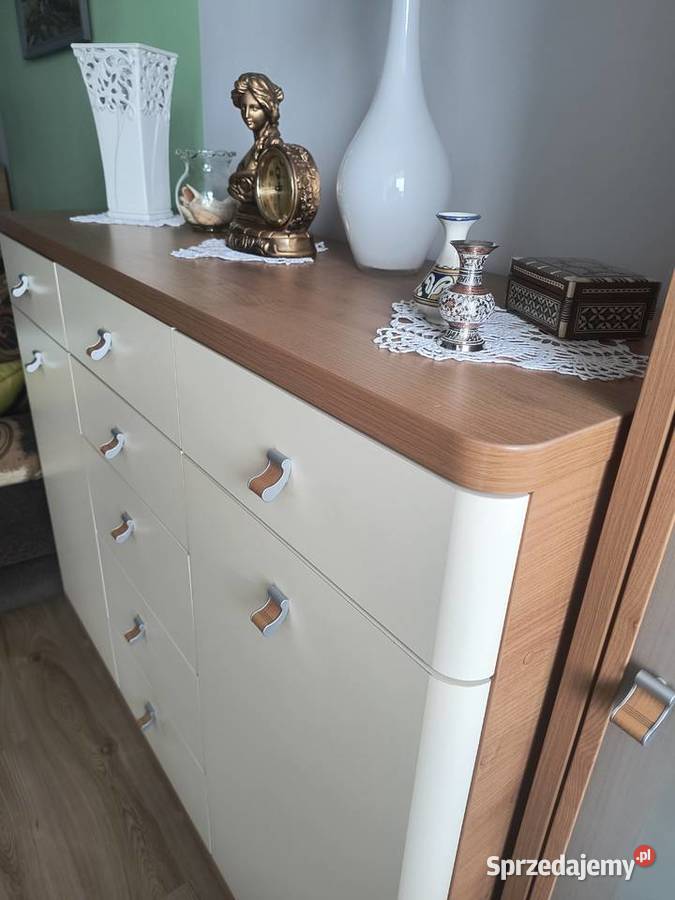 Elegancka komoda Eclipse z BRW Chorzów