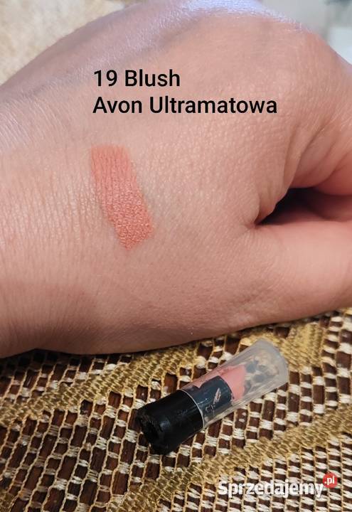 Szminka Ultramatowa Avon 19 Blush Piaseczno sprzedam