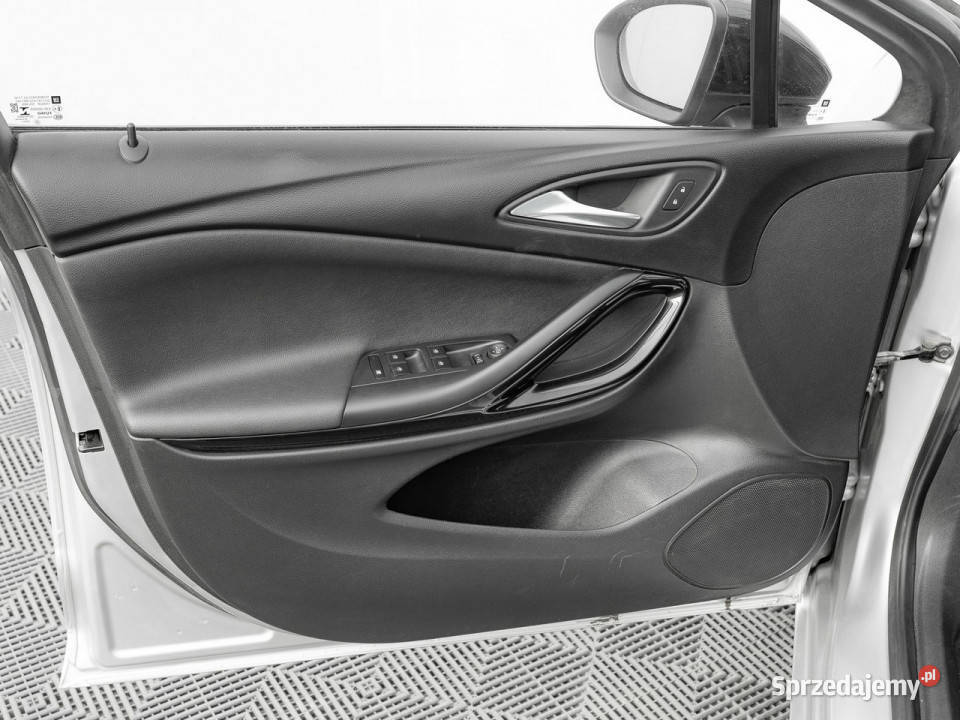 Opel Astra 5WY1412 T Elegance Podgrzf I kier klimatyzacja Astra