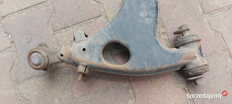Wahacz lewy przód mercedes w124 Zbąszyń