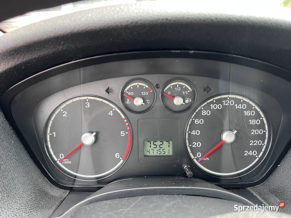 Syndyk sprzeda auto Ford Focus diesel Gdynia