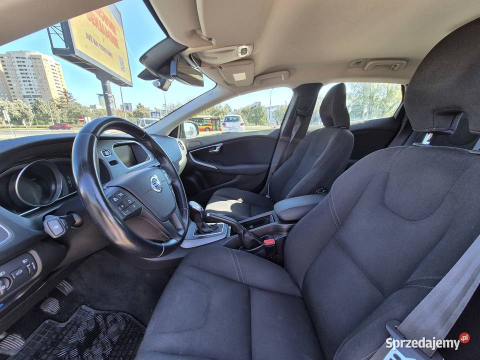 Volvo V40 2013r 190 190KM Warszawa sprzedam