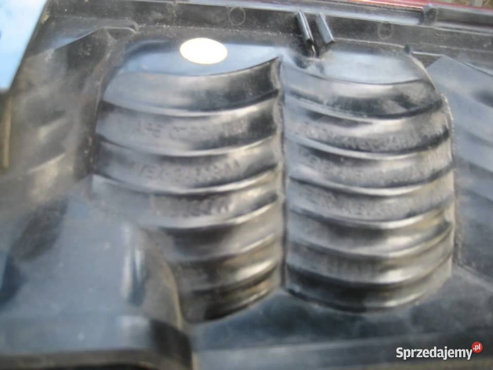 vw caddy 0410r lampa tył lewa skrzydełka wielkopolskie Rakoniewice sprzedam