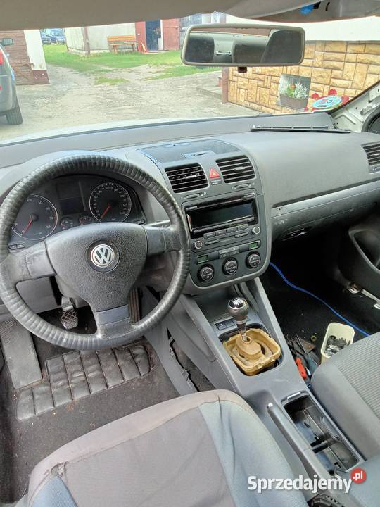 VW Jetta 16i MPI 102 LPG 2009r kolizji światła przeciwmgielne Motoryzacja Trzcianka
