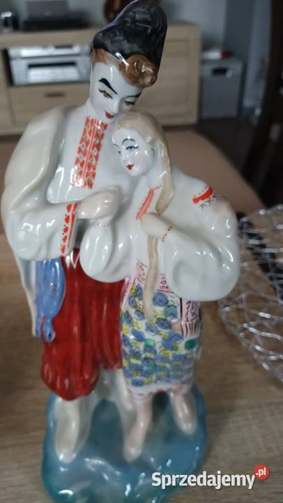 Porcelanowa figurka ZSRR ukraina para Białystok