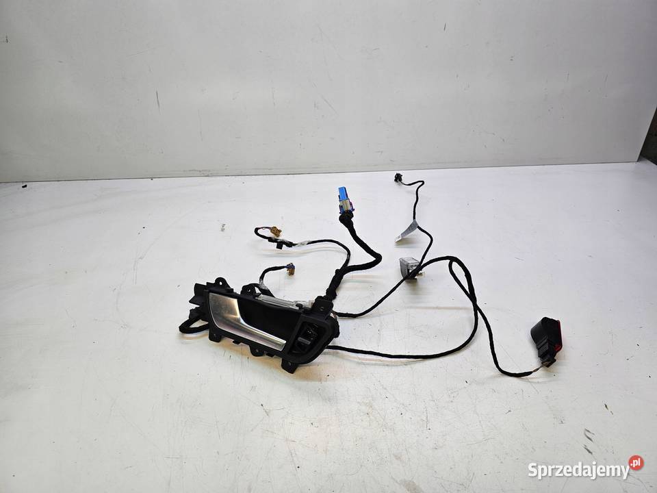WIĄZKA LEWY PRZÓD AMBIENTE AUDI A4 B8 8K0971035B Materiały instalacyjne Przystajń sprzedam