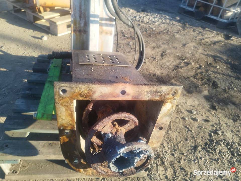 Mechanizm rozsiewacz soli nawozu piasku nasion Strzyżew