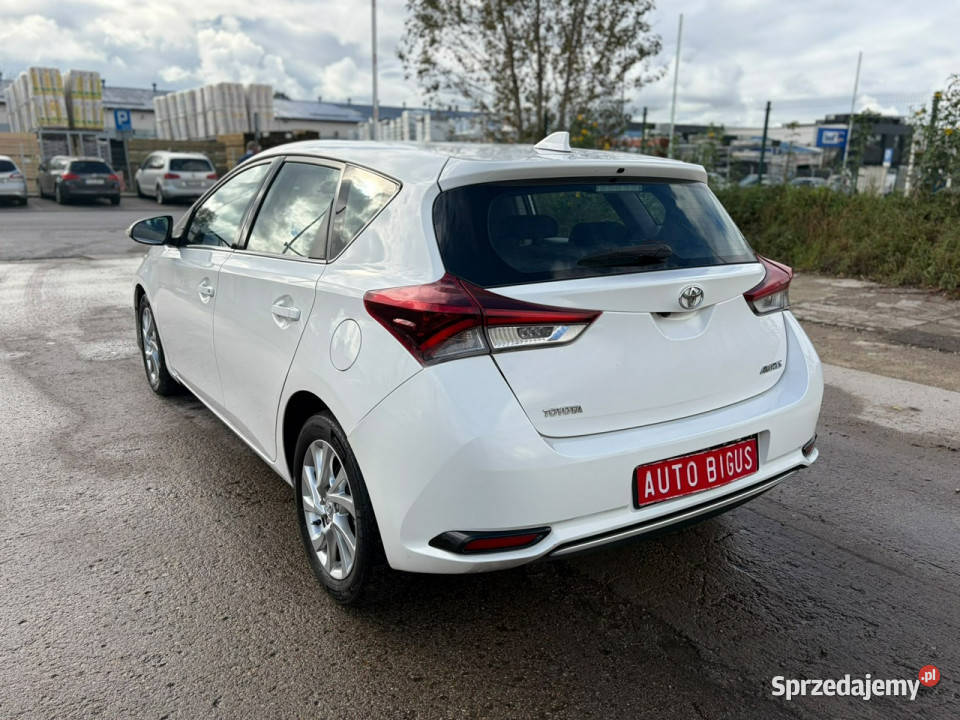 Toyota Auris ledy duza navi kamera cofania II Lębork