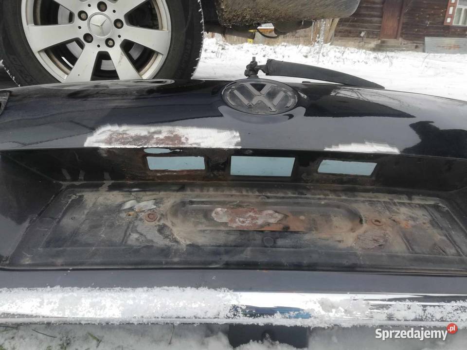 Klapa Bagażnika VW Passat B6 osobowe mazowieckie Zbuczyn