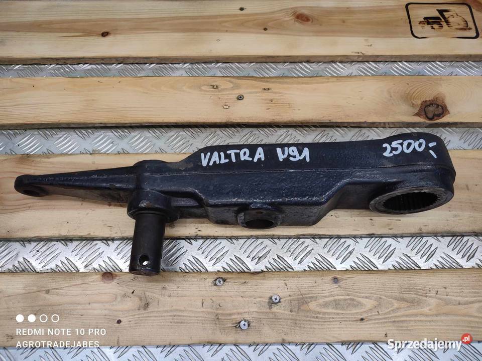 Górne ramię tylnego TUZa Valtra N91